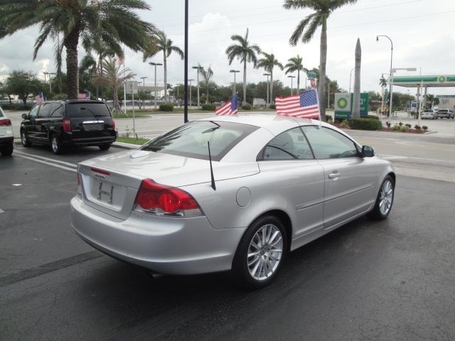 Volvo C70 2008 photo 4