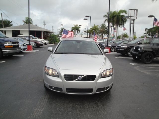 Volvo C70 2008 photo 1