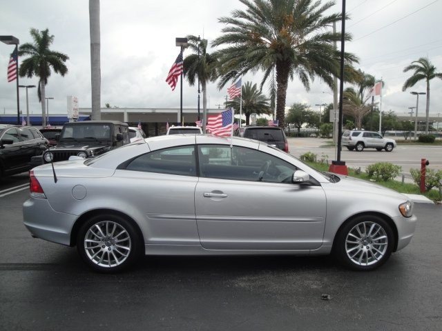 Volvo C70 2008 photo 3