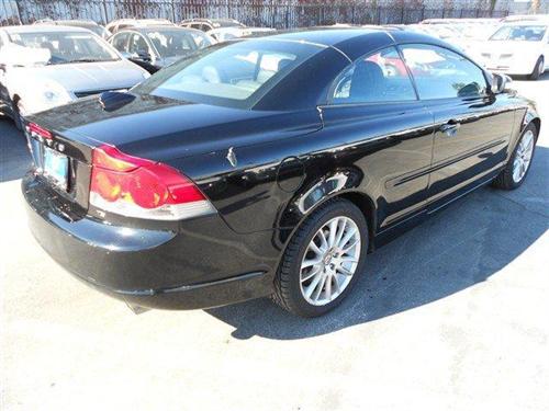 Volvo C70 2009 photo 2