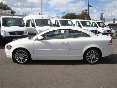 Volvo C70 2009 photo 1