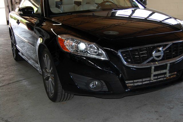 Volvo C70 2011 photo 4