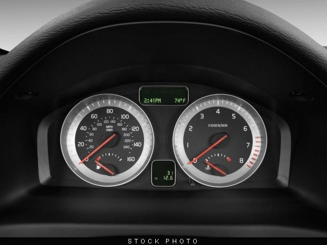 Volvo C70 2011 photo 1