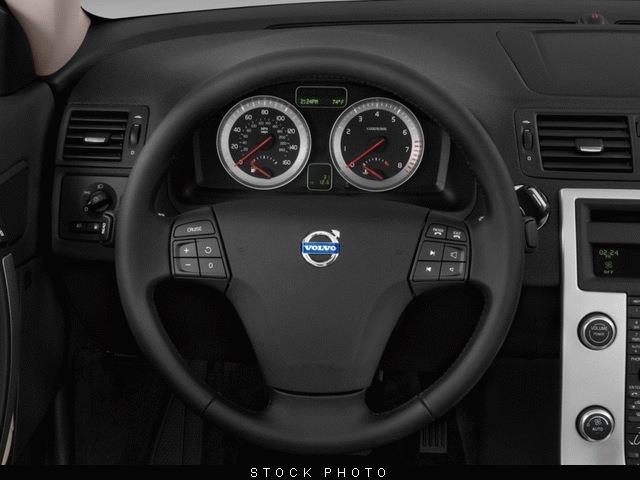 Volvo C70 2011 photo 17
