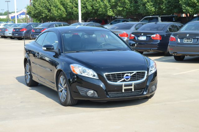 Volvo C70 2012 photo 3