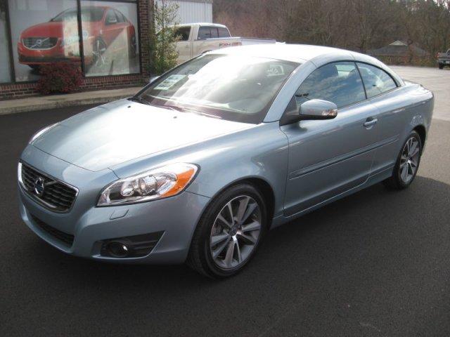 Volvo C70 2004 Chevrolet LS Convertible