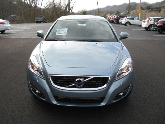 Volvo C70 2012 photo 1