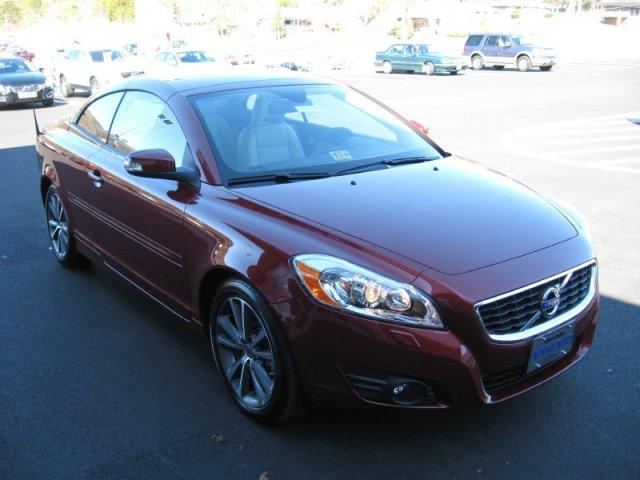 Volvo C70 2012 photo 3