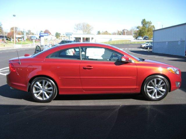 Volvo C70 2012 photo 4