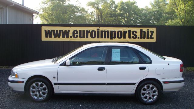 Volvo S40 2000 photo 3