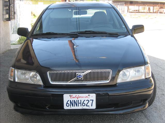 Volvo S40 Unknown Sedan