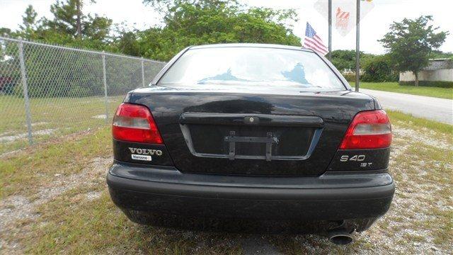 Volvo S40 2000 photo 3