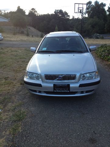 Volvo S40 2001 photo 1