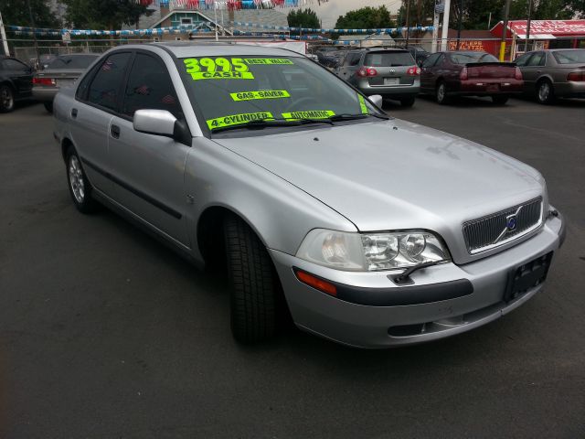 Volvo S40 2001 photo 3