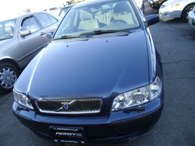 Volvo S40 2001 photo 2