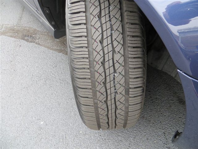 Volvo S40 Base Unspecified