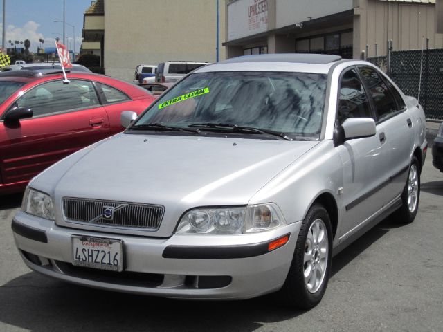 Volvo S40 2001 photo 4
