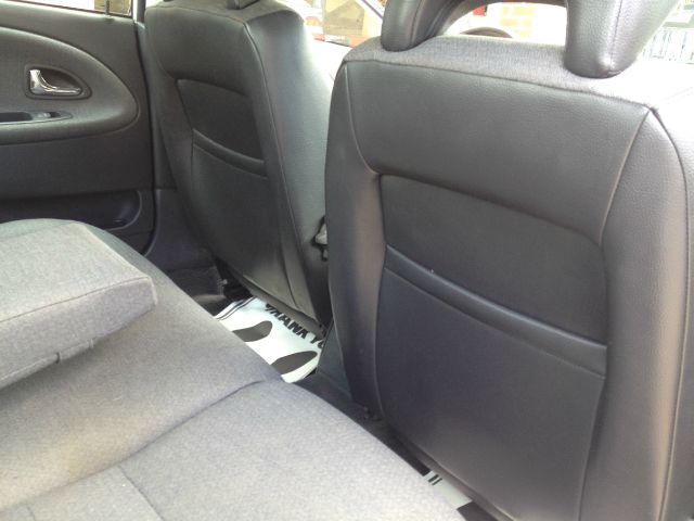 Volvo S40 2001 photo 8