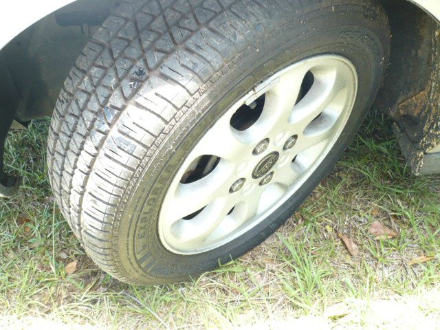 Volvo S40 2001 photo 16