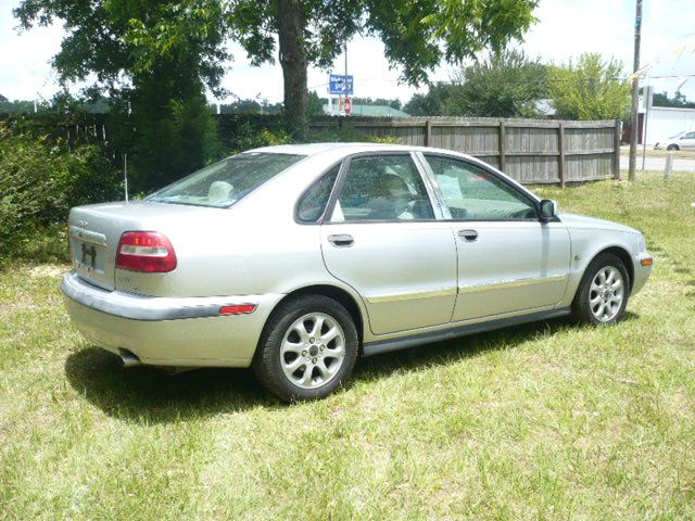 Volvo S40 2001 photo 18