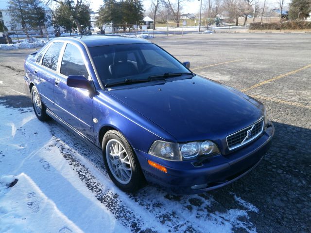 Volvo S40 2004 photo 1