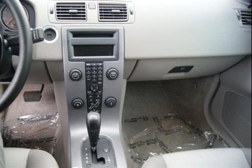 Volvo S40 2005 photo 1