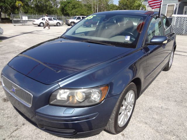 Volvo S40 4X4 ED. Bauer EL Sedan