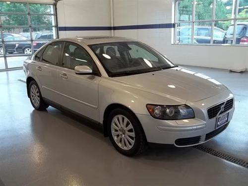 Volvo S40 2005 photo 2