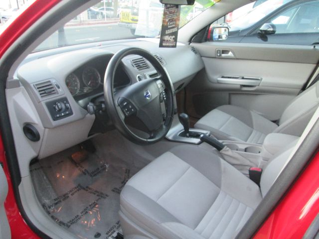 Volvo S40 2005 photo 1