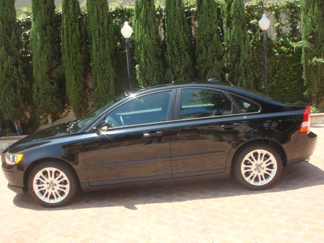 Volvo S40 4X4 ED. Bauer EL Sedan