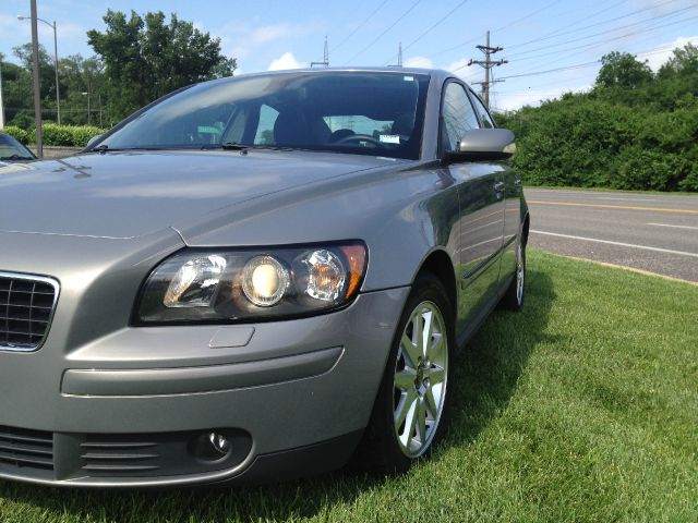 Volvo S40 2006 photo 24
