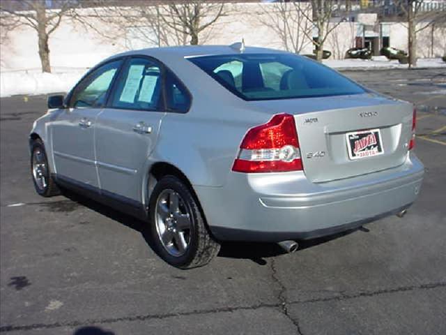 Volvo S40 2006 photo 1