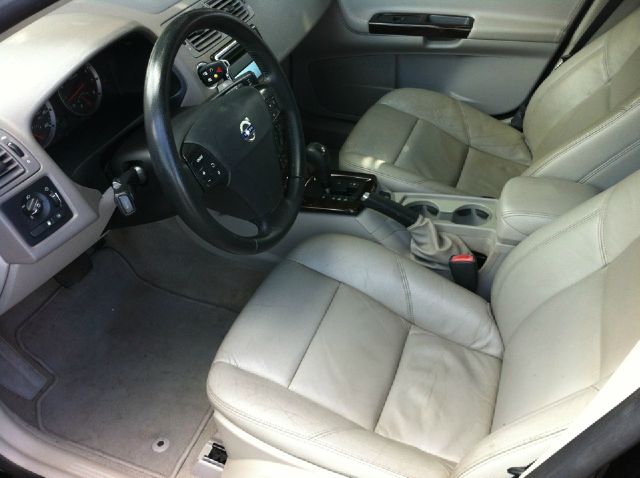 Volvo S40 4X4 ED. Bauer EL Sedan