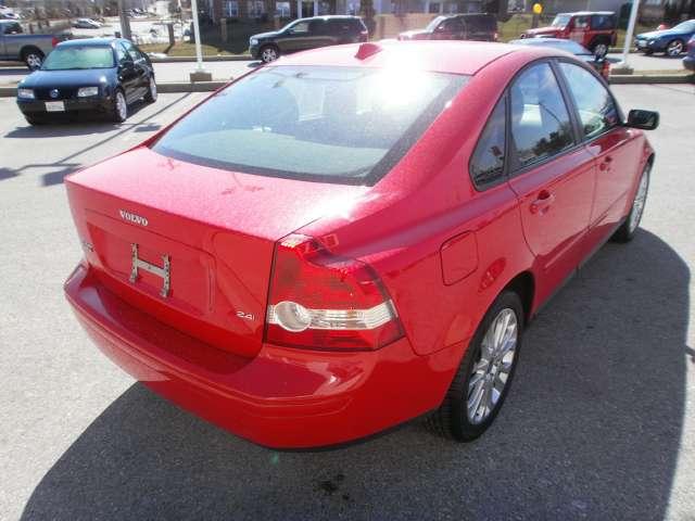 Volvo S40 2006 photo 1