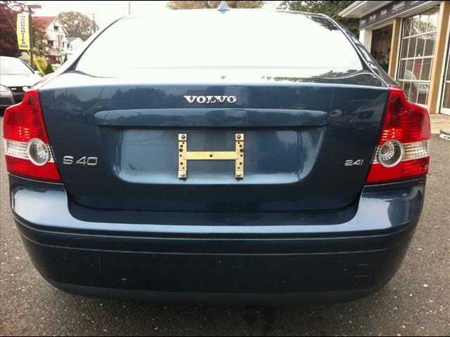 Volvo S40 2006 photo 2