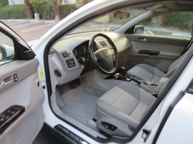 Volvo S40 2006 photo 2