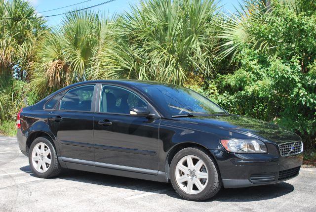 Volvo S40 4X4 ED. Bauer EL Sedan