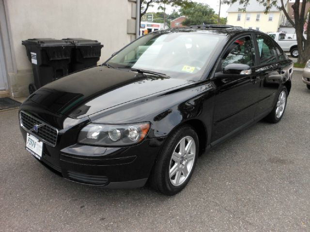 Volvo S40 4X4 ED. Bauer EL Sedan