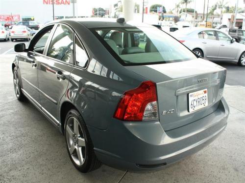 Volvo S40 2008 photo 2