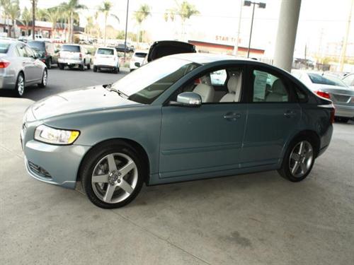 Volvo S40 2008 photo 1