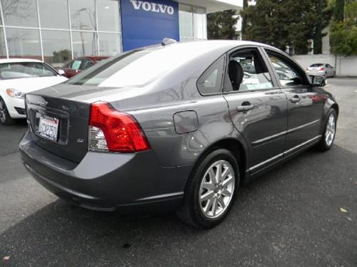 Volvo S40 2008 photo 3