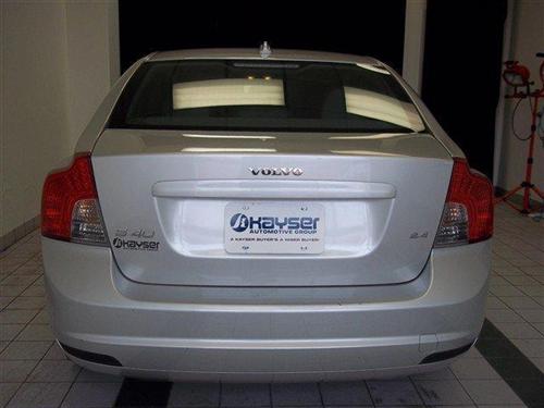 Volvo S40 2008 photo 4