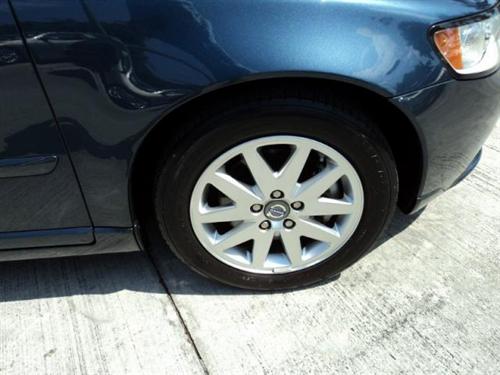 Volvo S40 2008 photo 2