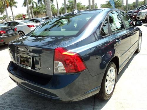 Volvo S40 2008 photo 5