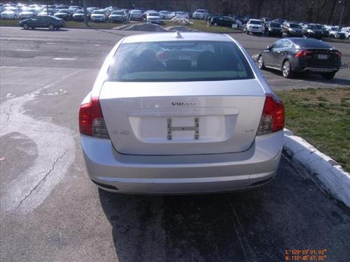 Volvo S40 2008 photo 4