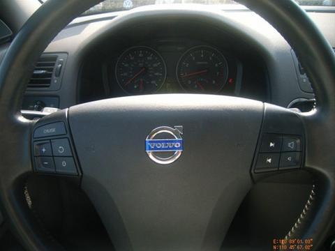 Volvo S40 2008 photo 1