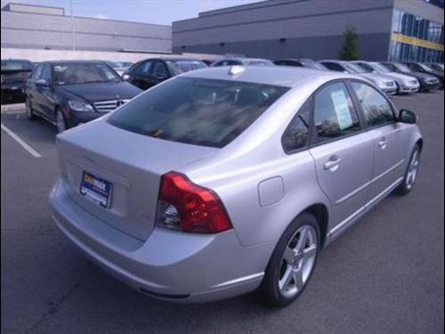 Volvo S40 2008 photo 2