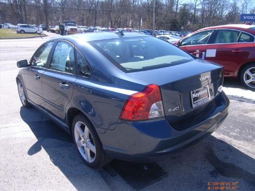 Volvo S40 2008 photo 1