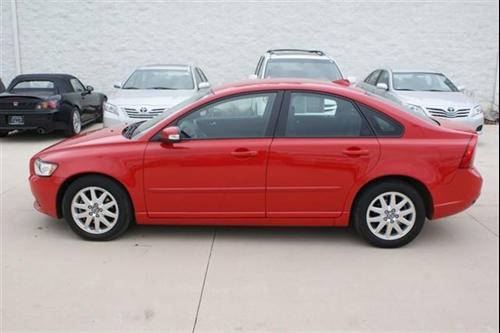 Volvo S40 2008 photo 2