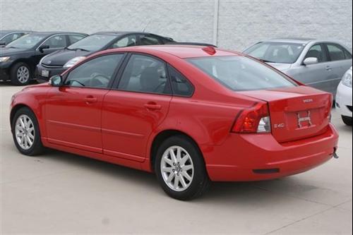 Volvo S40 2008 photo 1